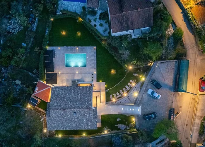 아파트 Visore - Renea