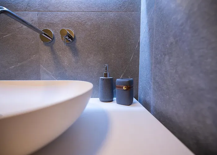 아파트 Visore - Renea *