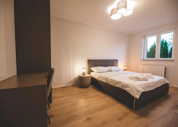 Visore - Renea 아파트