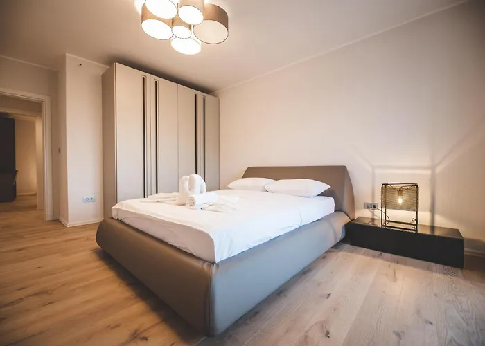 Visore - Renea * אופטיה